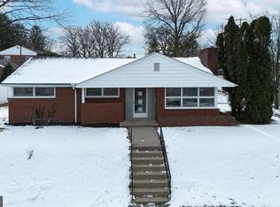 236 W Granada Ave, Hershey, PA 17033