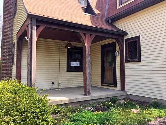 2nd image of 1816 Litchfield Ave