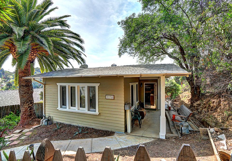 1st image of 2238 Loma Vista Pl