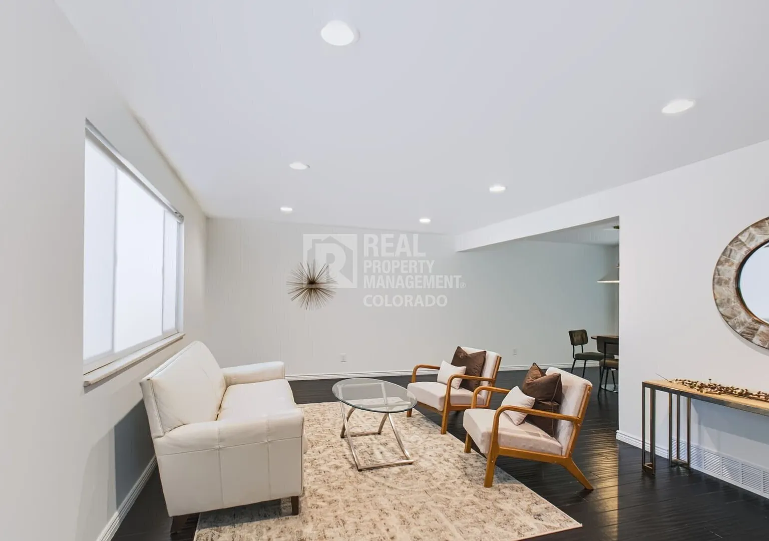 Spacious 5-Bedroom Home with Finished Basement & Large Yard — Photo 2