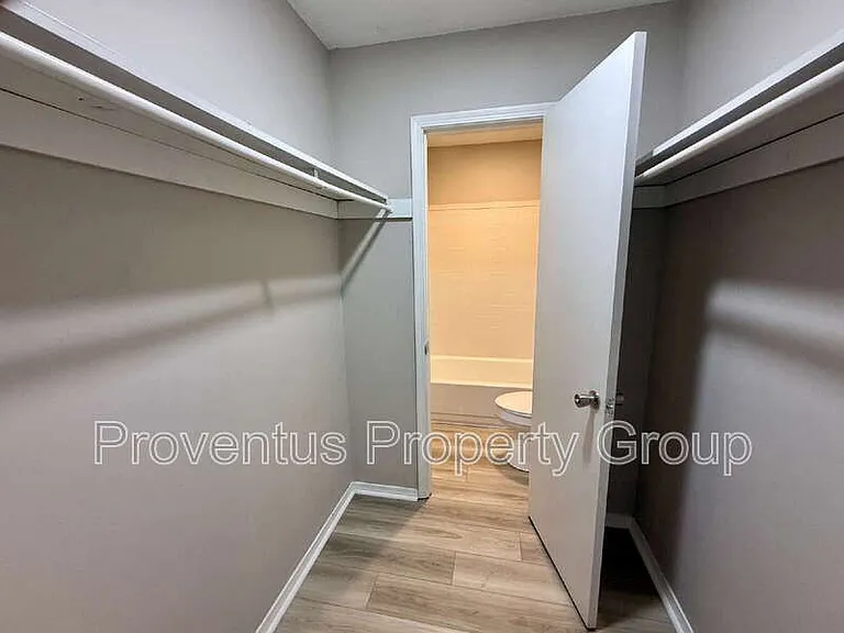 260 N Crow Rd #A — Photo 10