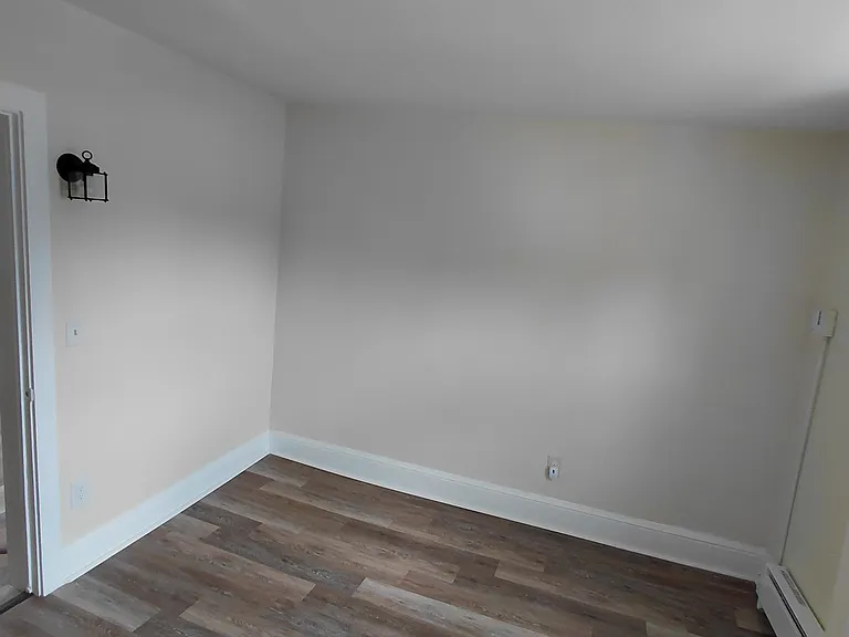 317 S Main St #4 — Photo 9
