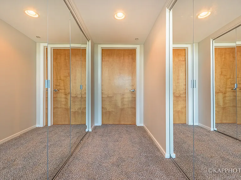 1819 S Michigan Ave #807 — Photo 26