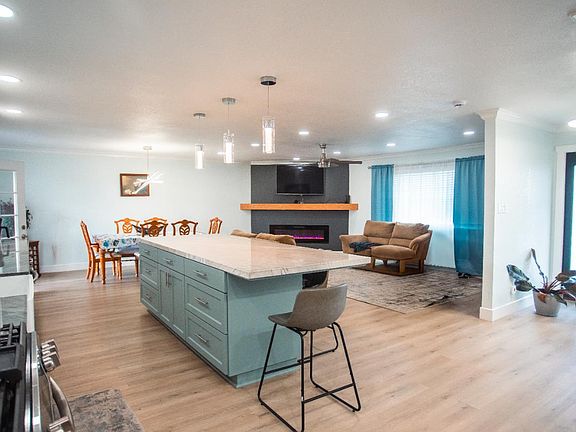 4th image of 9115 Southland Rd