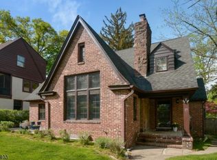 25 Clonavor Rd, West Orange, NJ 07052