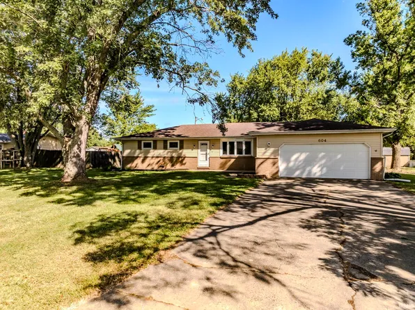 604 W Annie Dr, Muncie, IN 47303