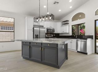 8116 E Michelle Dr, Scottsdale, AZ 85255