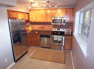 4016 Summer Hollow Ct #153-C, Chantilly, VA 20151