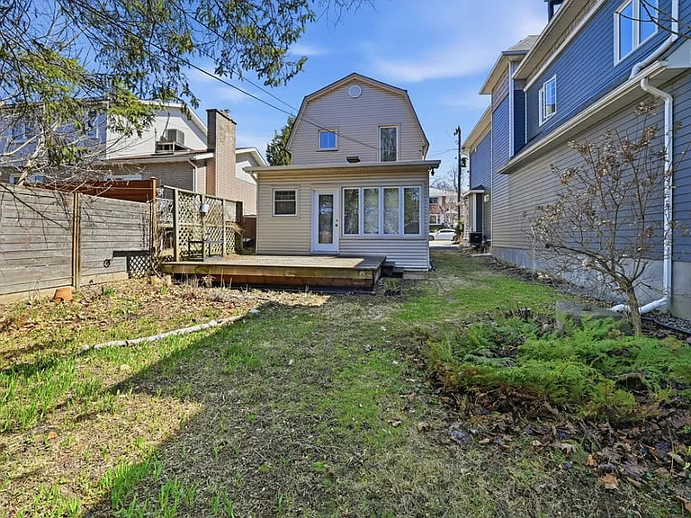 556 Melbourne Ave — Photo 13
