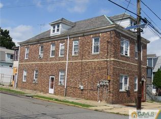 581 Penn St, Perth Amboy, NJ 08861