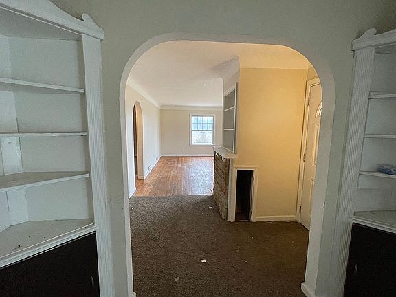 4th image of 5005 Johnston Pkwy