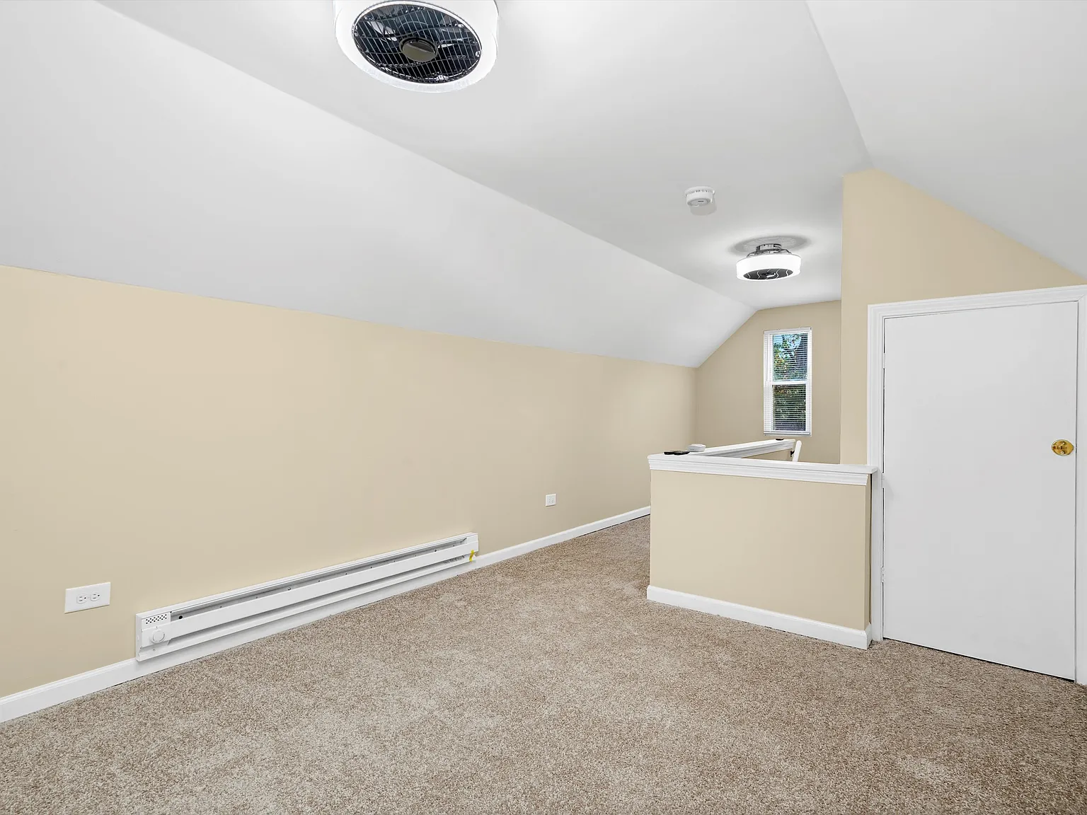 5 bed, 1035 sqft, $3,000 — Photo 3