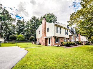 7173 Peach Orchard Ln, Mechanicsville, VA 23111