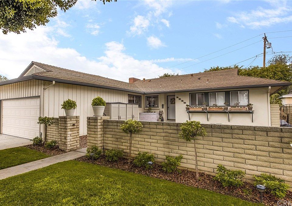 1st image of 2229 N Bellflower Blvd