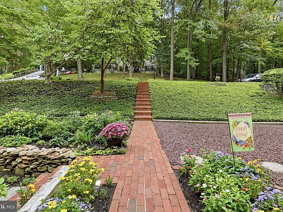 5th image of 510 Lindsey Dr