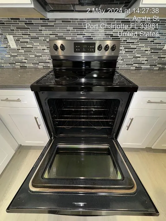 8581 Agate St — Photo 4
