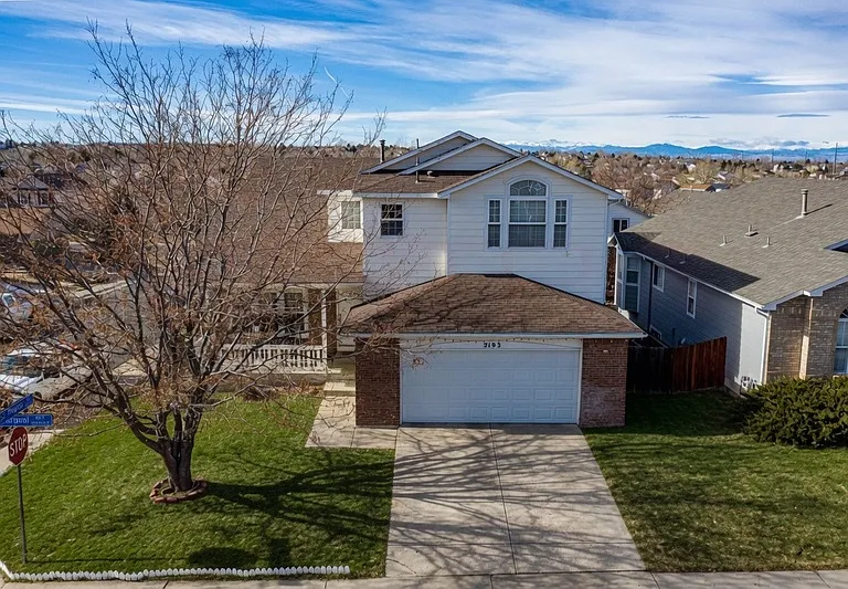 5193 S Liverpool Way — Photo 2
