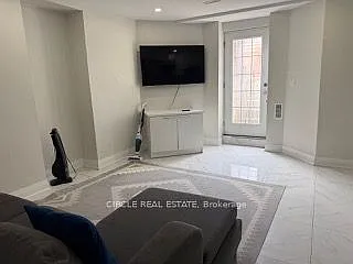2 bed, $1,800 — Photo 4