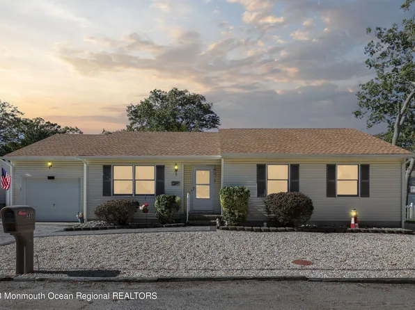 520 Beach Avenue, Beachwood, NJ 08722