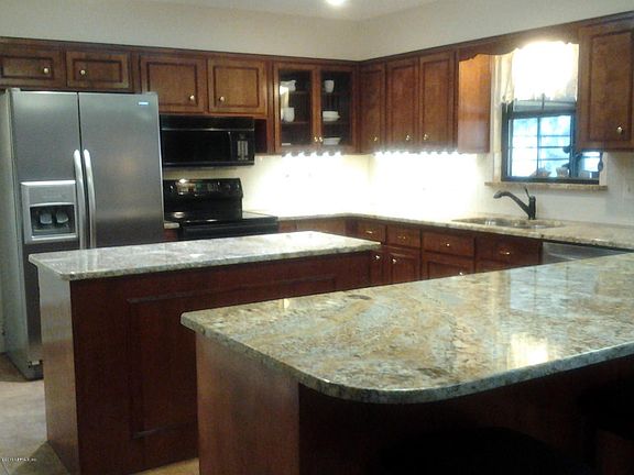4th image of 2170 Foxwood Ct