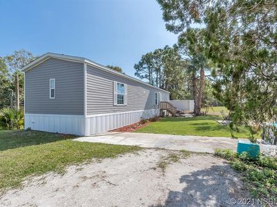 129 Canal Ave, Oak Hill, FL, 32759