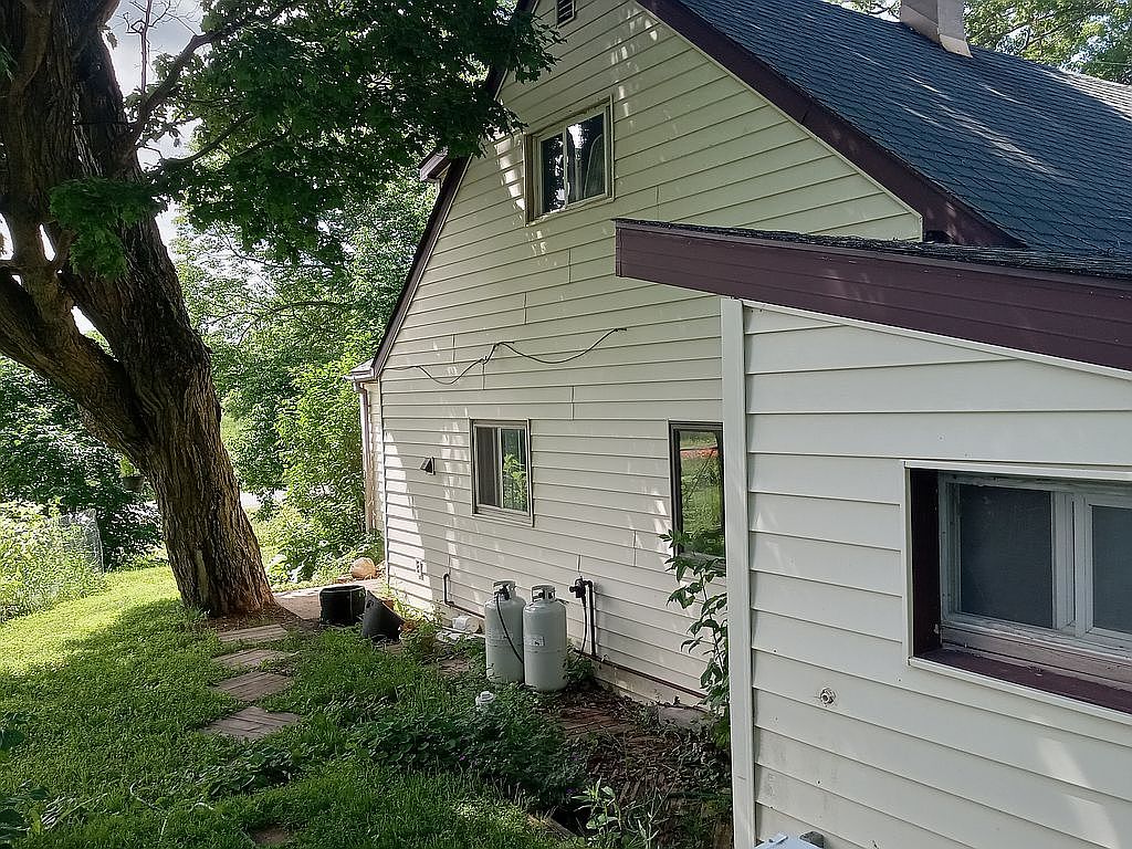 2395 Green Rd, West Branch, MI 48661 Zillow