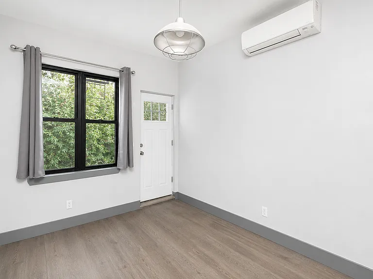1814 Palmetto St #3 — Photo 6