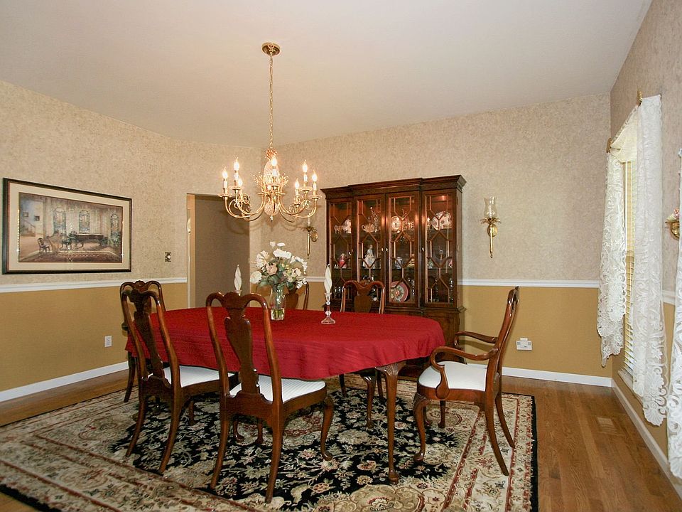 841 Castle Pines Dr, Ballwin, MO 63021 Zillow