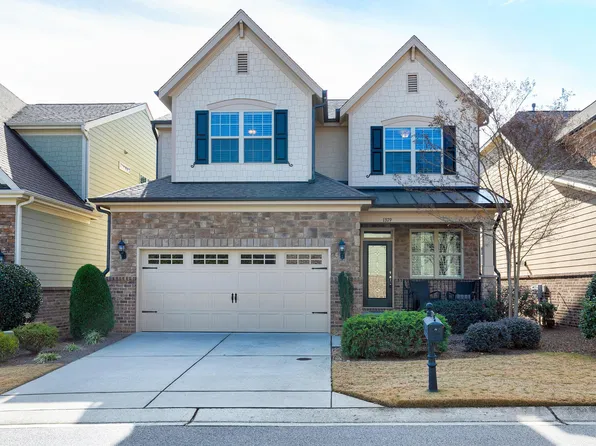 1379 English Cottage Ln, Cary, NC 27518