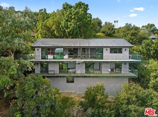 11010 Chalon Rd, Los Angeles, CA 90077
