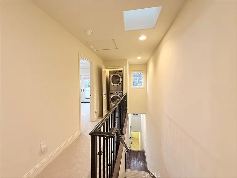 2454 Oswego — Photo 15