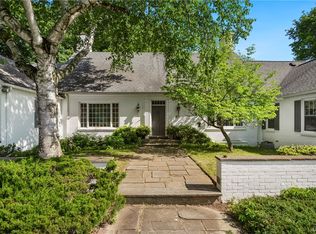 6979 Colonial Dr, Fayetteville, NY 13066