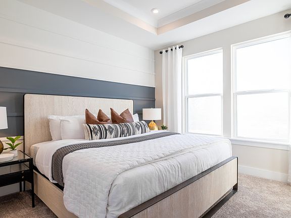 Spacious Owner s Suite