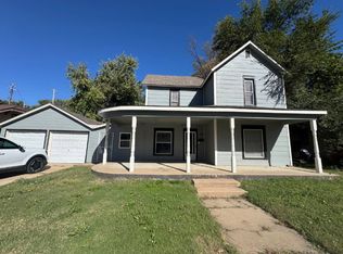 212 Main St, Augusta, KS 67010