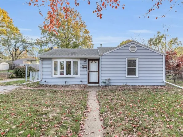5041 Argentine Blvd, Kansas City, KS 66106