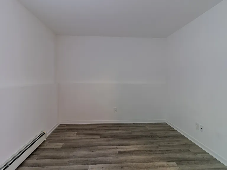 The Tides 1510 Veterans Dr — Photo 44