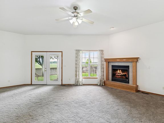 4th image of 2165 N Pico Ct