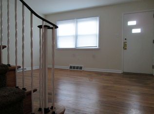 1004 Darby Rd, Prospect Park, PA 19076