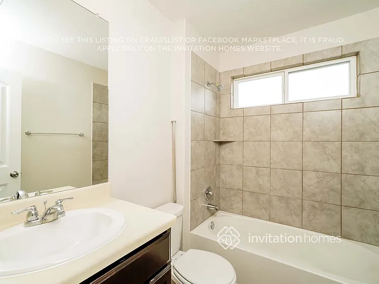 8907 Taylor Grv — Photo 12