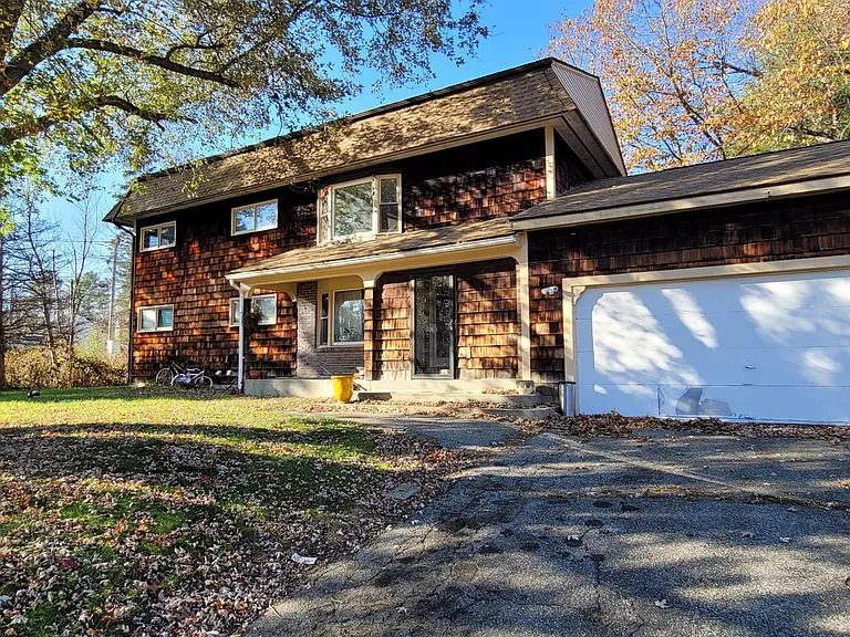 2 Sunset Cir #2 — Photo 28