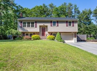 29 Mark Dr, Raynham, MA 02767