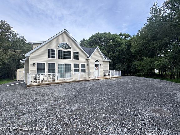 4th image of 115 Hawthorn Rd