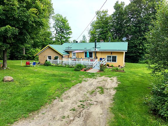 2nd image of 303 Trim Hill Rd
