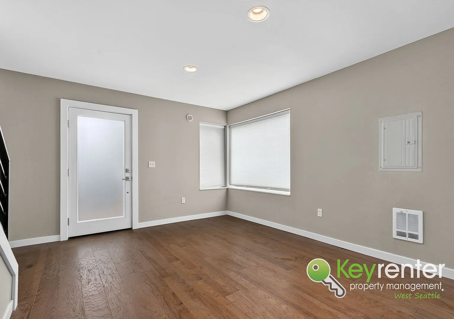 Modern Two Bedroom with Walk In Closets and Outdoor Space — Photo 2