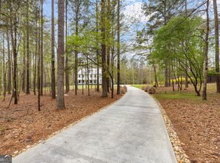 215 Diamond Point, Fayetteville, GA
