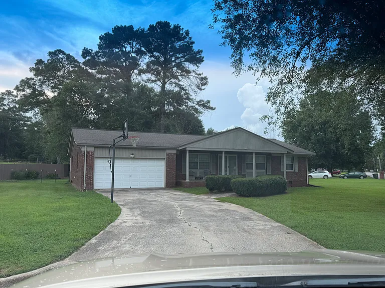 1311 Nolan Blvd — Photo 1