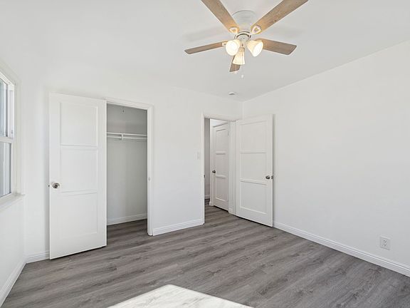 3rd image of 12415 Cedar Ave APT C