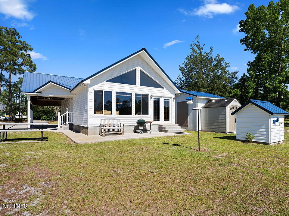 2447 Frink Lake Drive, Southport, NC 28461 Zillow