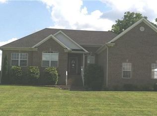 2008 Gateway Ln, Columbia, TN 38401
