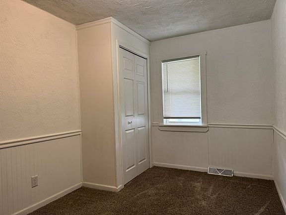 5th image of 3215 W 9th St